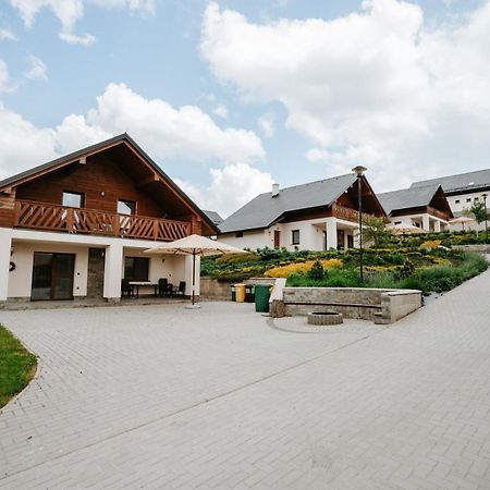 Chaty Krusetnica S Luxusnym Privatnym Wellness ภายนอก รูปภาพ