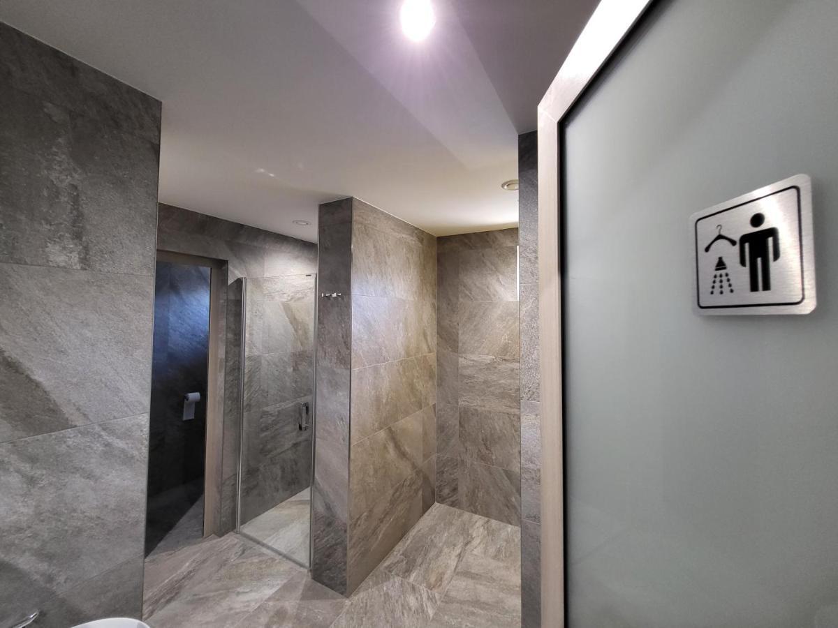 Chaty Krusetnica S Luxusnym Privatnym Wellness ภายนอก รูปภาพ