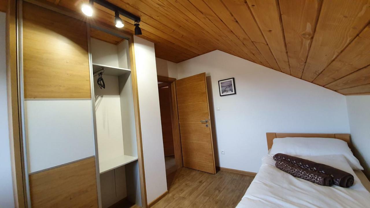 Chaty Krusetnica S Luxusnym Privatnym Wellness ภายนอก รูปภาพ